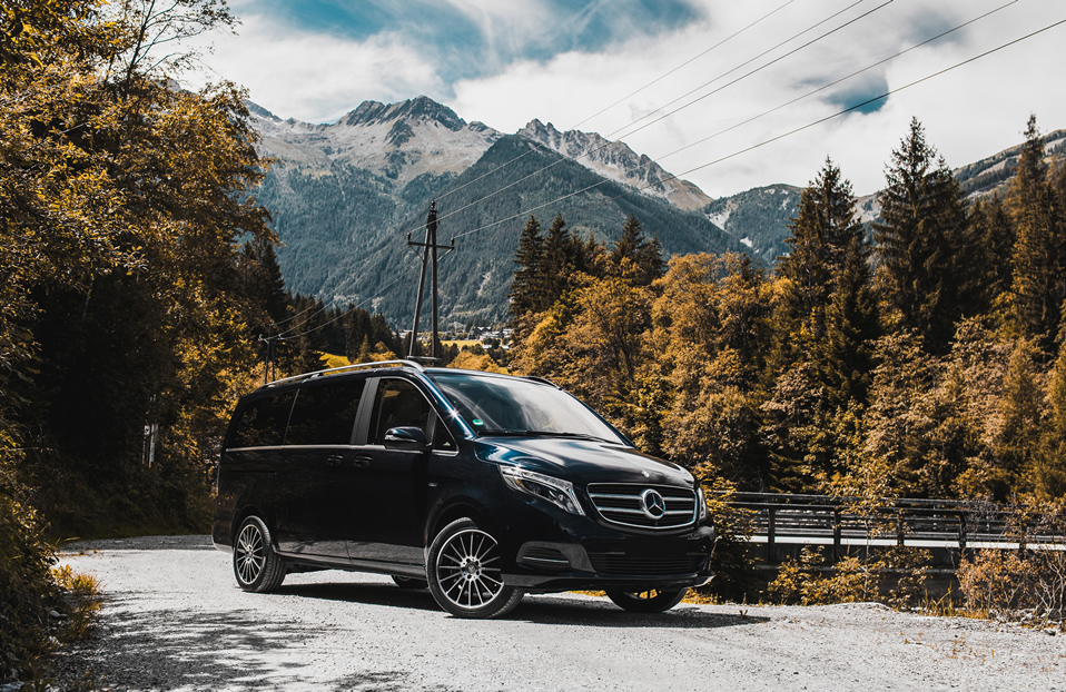 LUXURY VANS
